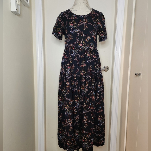 Floral Maxi Dress - Picture 2 of 12